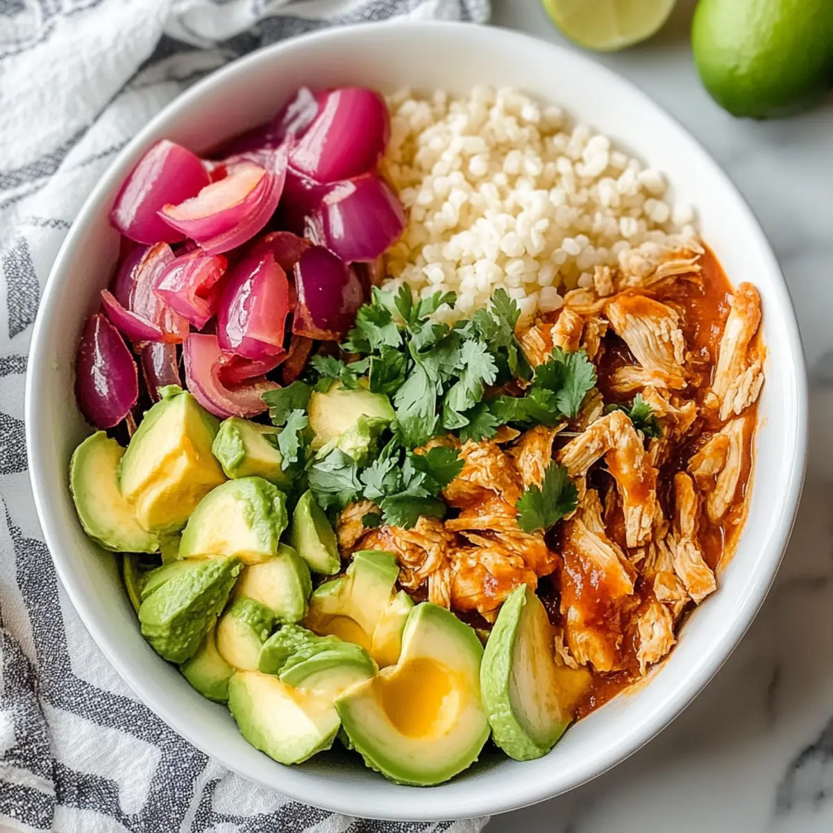 Juicy Slow Cooker Enchilada Chicken for Effortless Meals